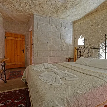 מלון Angel Cave גורמה